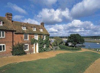 Master Builder's House Hotel 3*
